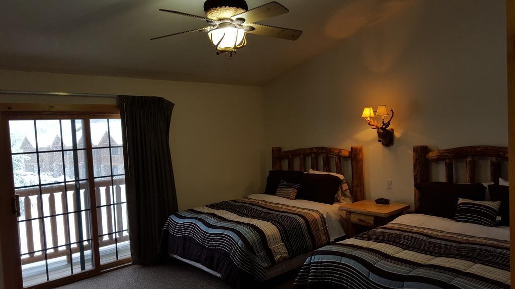 2Br Rustic Villa Utica Extérieur photo