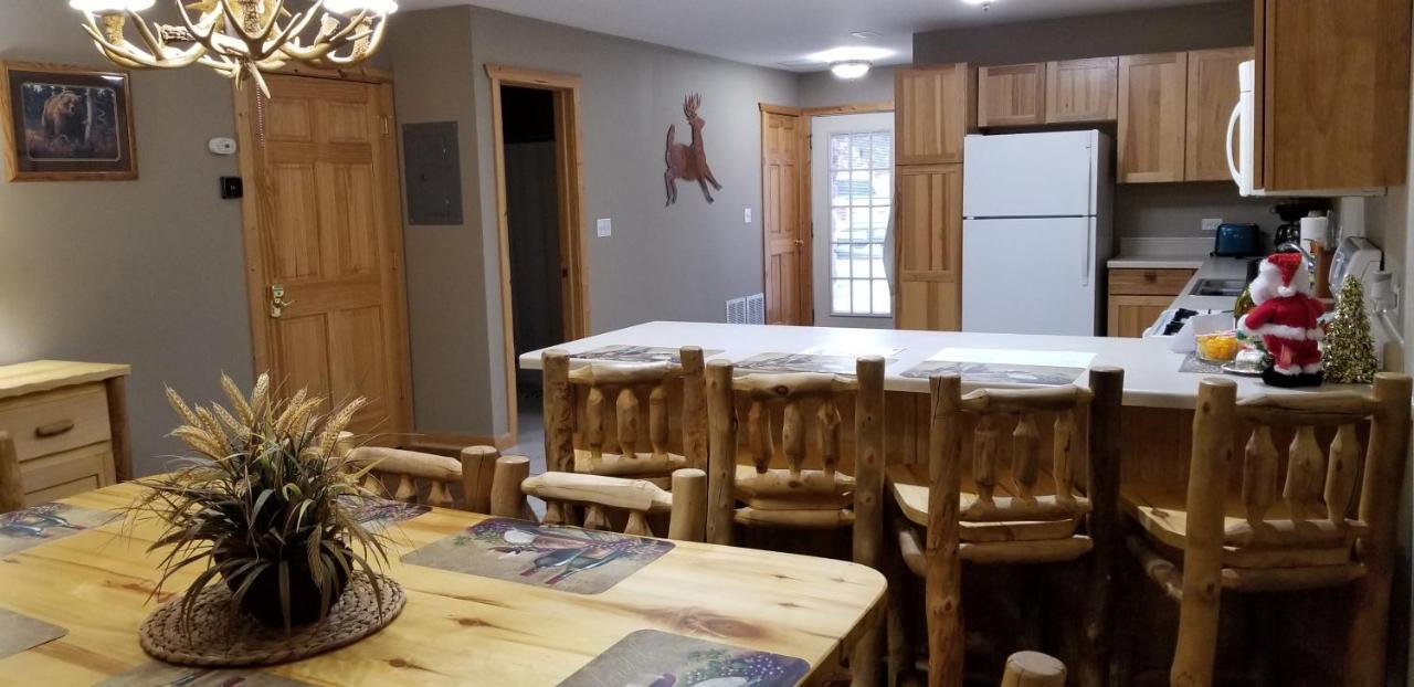 2Br Rustic Villa Utica Extérieur photo